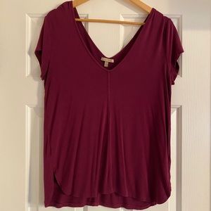 Maroon Double V-Neck Split-Hem Top